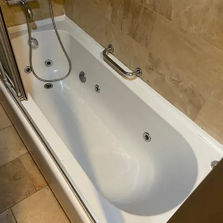 Appartement Goldcity 2 Chambres, Vue Sur Mer, Aquapark Non Inclus
